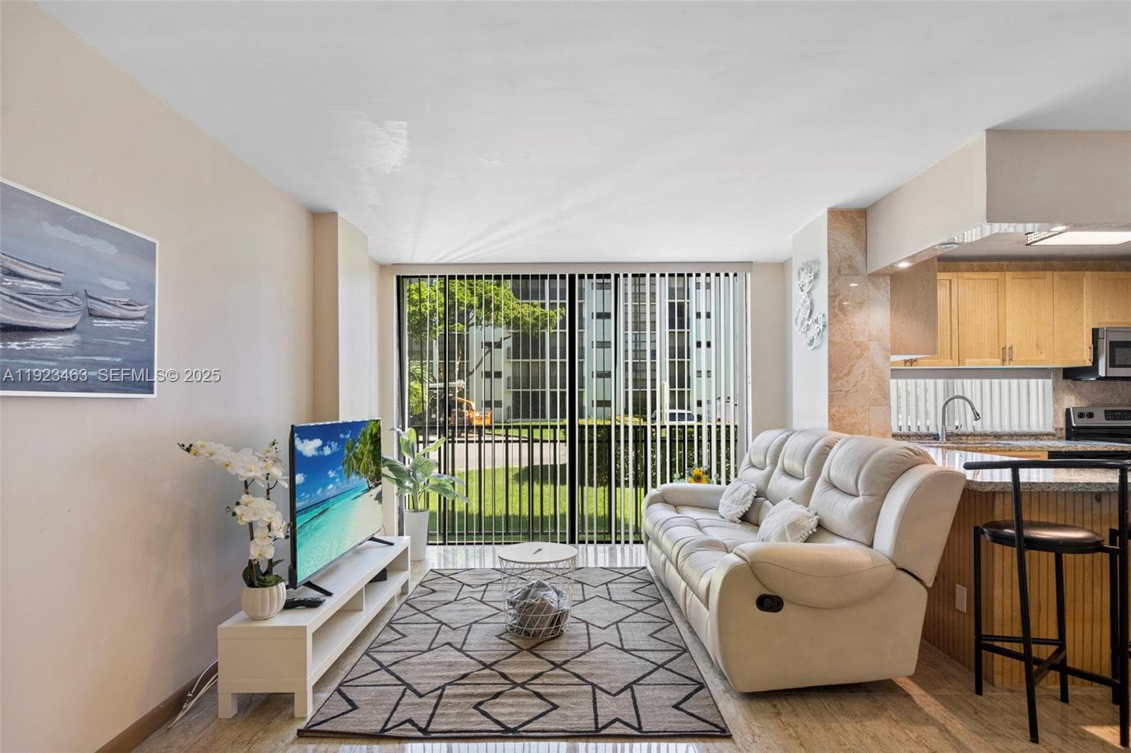 PLAZA OF AMERICAS CONDO · #107 in Sunny Isles Beach - Photo 12