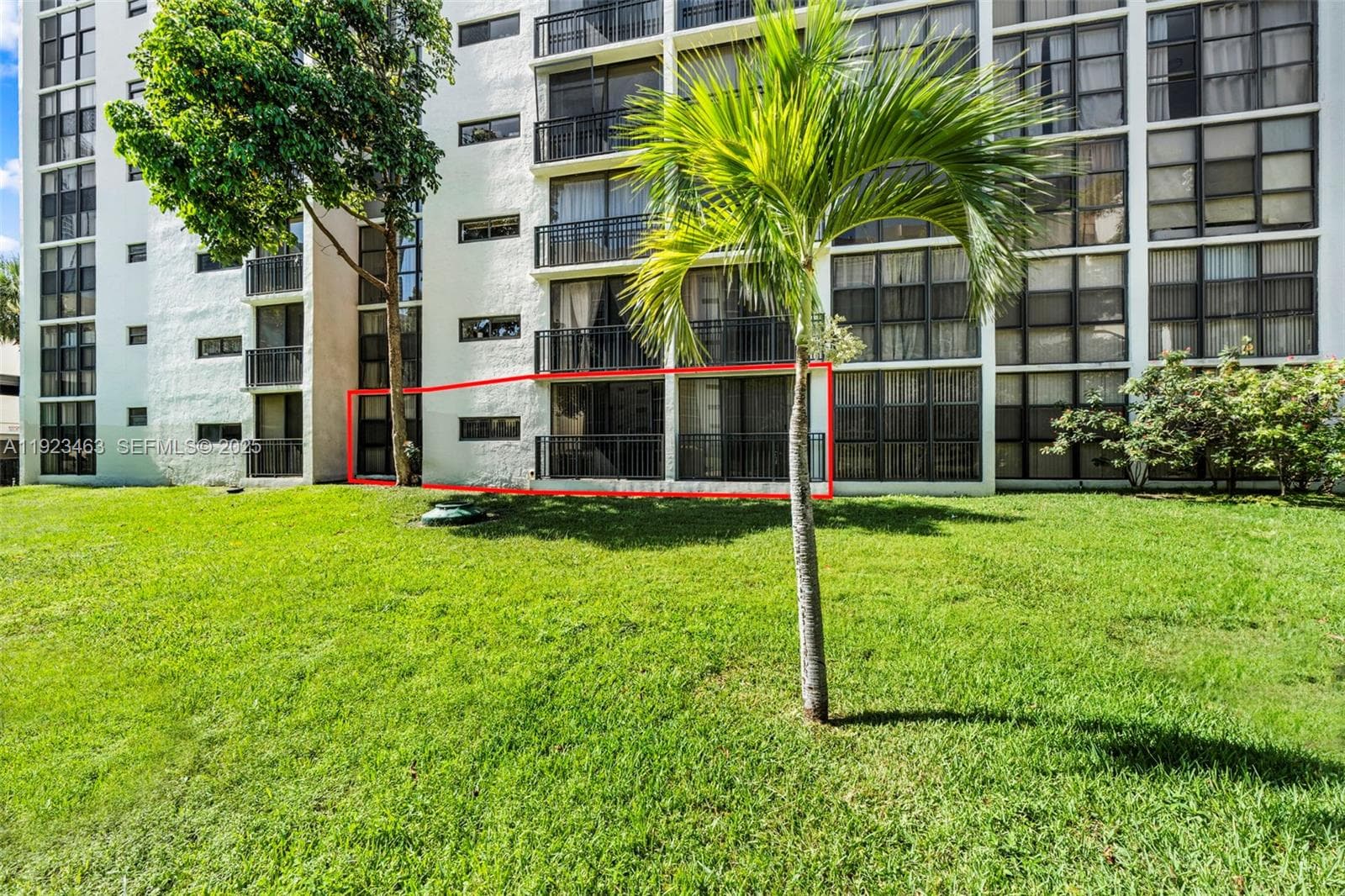PLAZA OF AMERICAS CONDO · #107 in Sunny Isles Beach - Photo 29