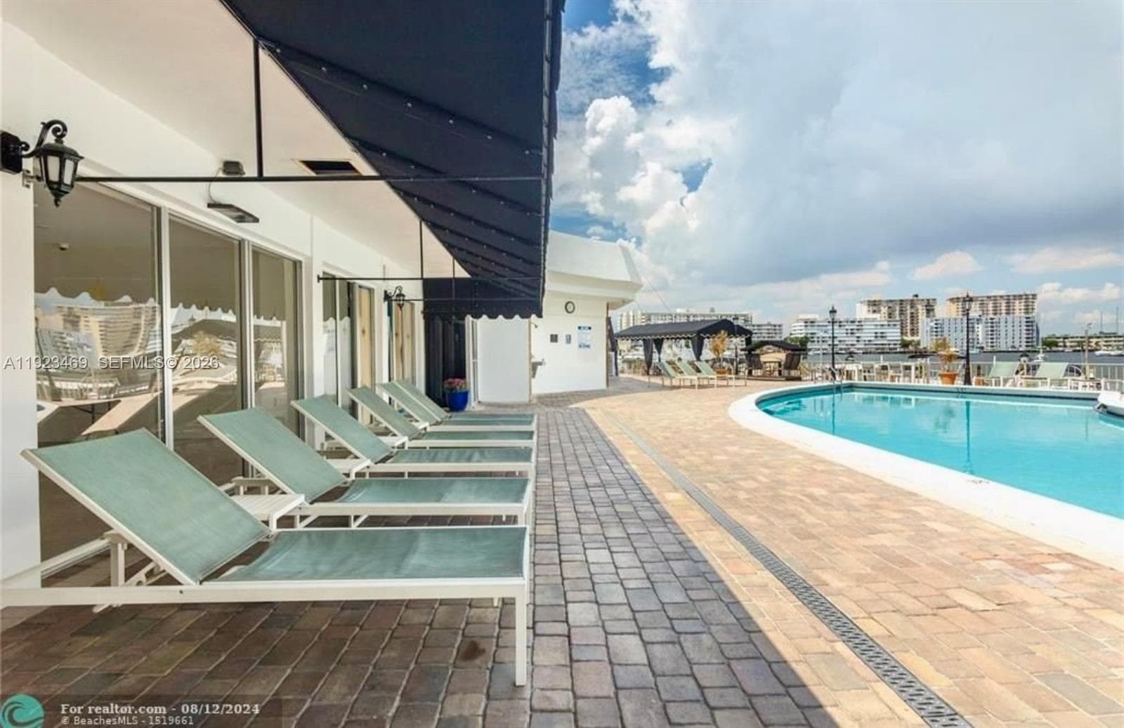 Lake Point Tower · #605 in Hallandale Beach - Photo 16