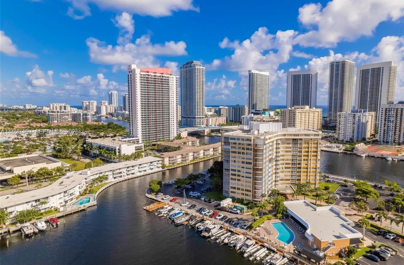 Lake Point Tower · #605 in Hallandale Beach - Photo 12