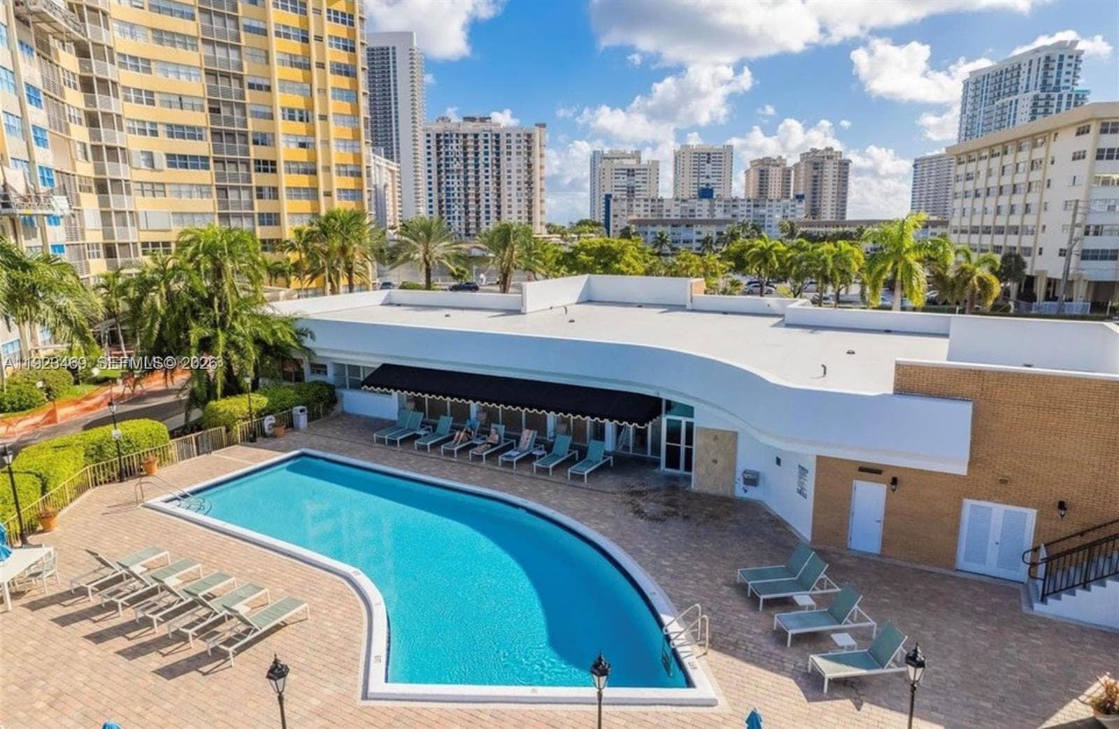 Lake Point Tower · #605 in Hallandale Beach - Photo 22