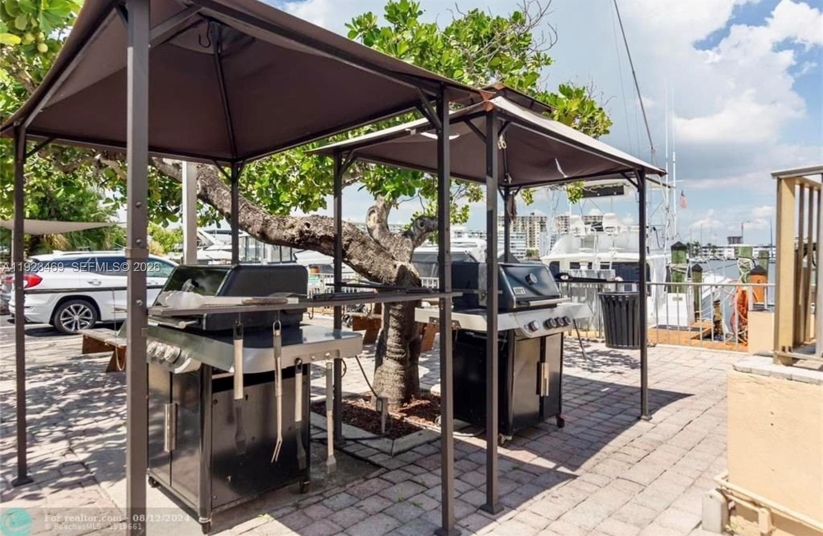 Lake Point Tower · #605 in Hallandale Beach - Photo 8