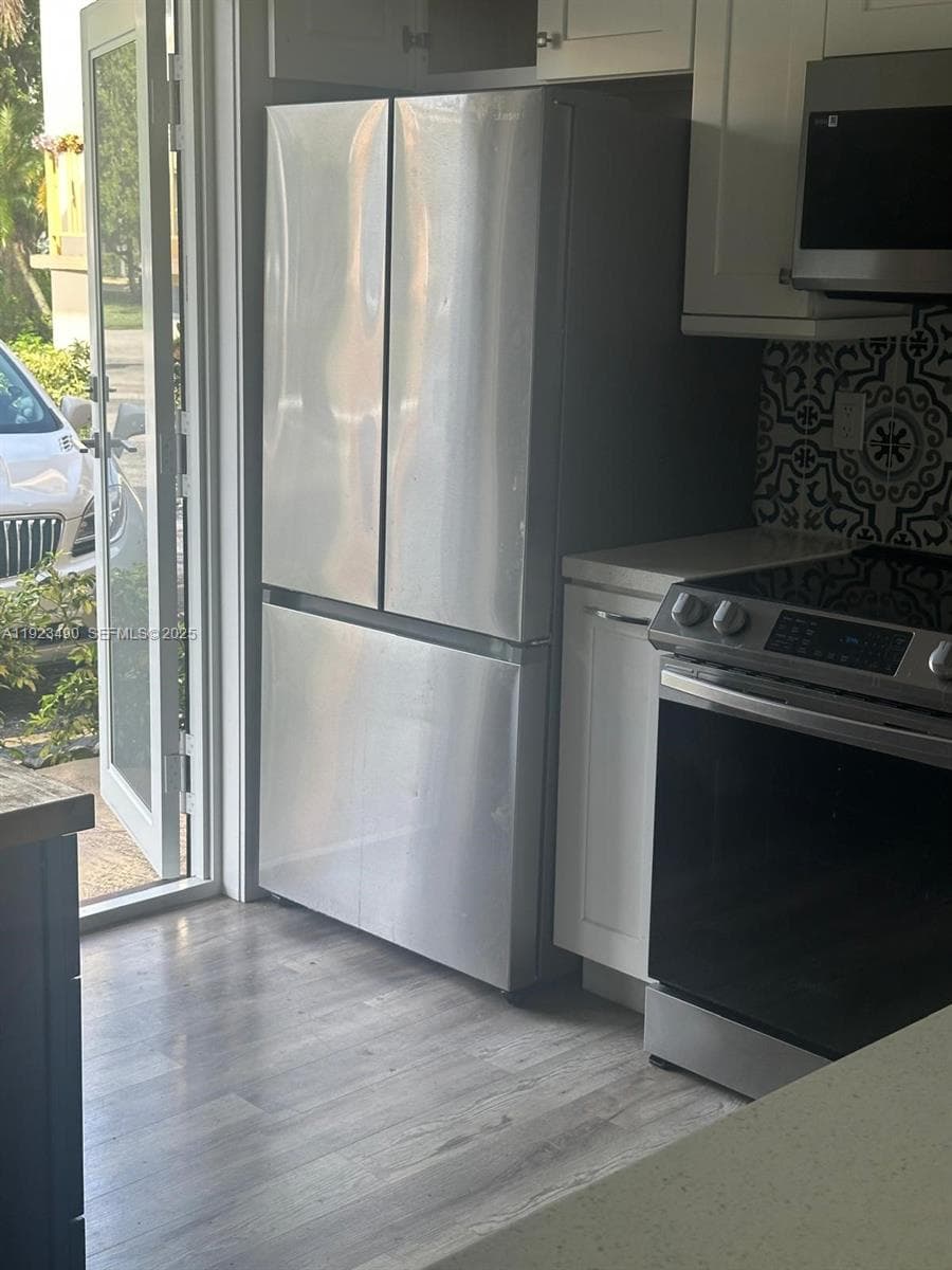 IRVINGTON GARDENS CONDO · #305 in Hallandale Beach - Photo 3