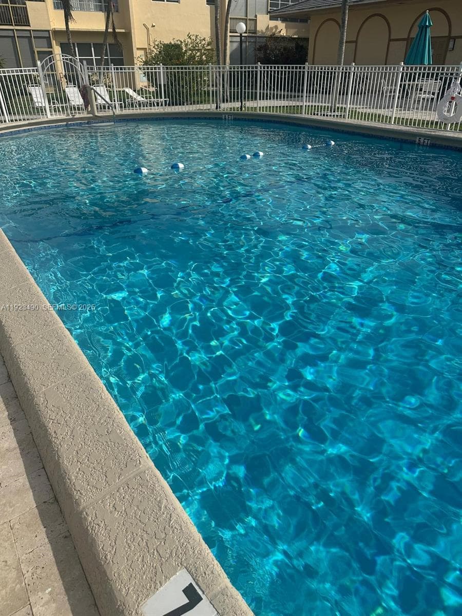 IRVINGTON GARDENS CONDO · #305 in Hallandale Beach - Photo 20
