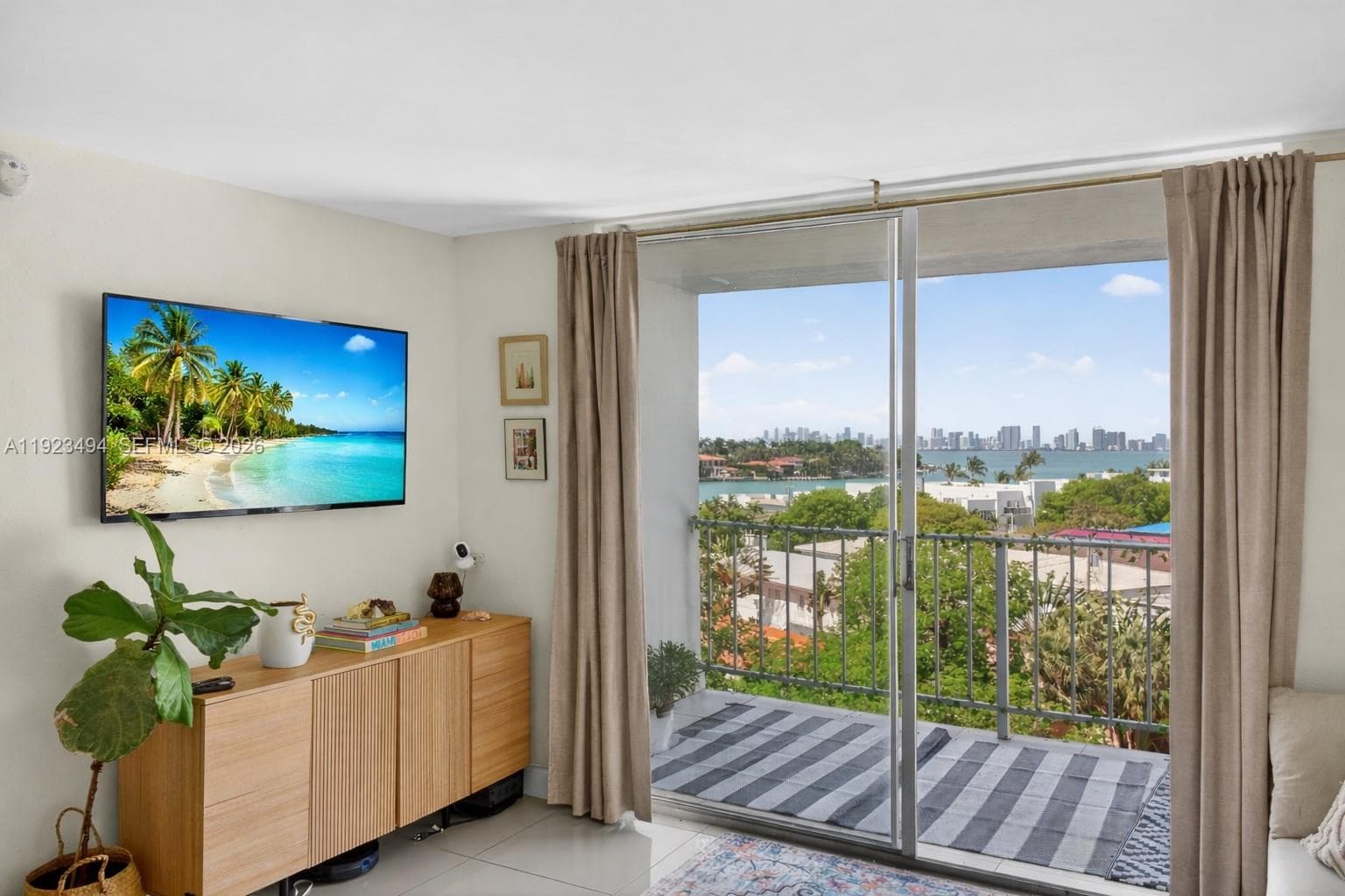 Stanton House Condo · #6B in Miami Beach - Photo 6