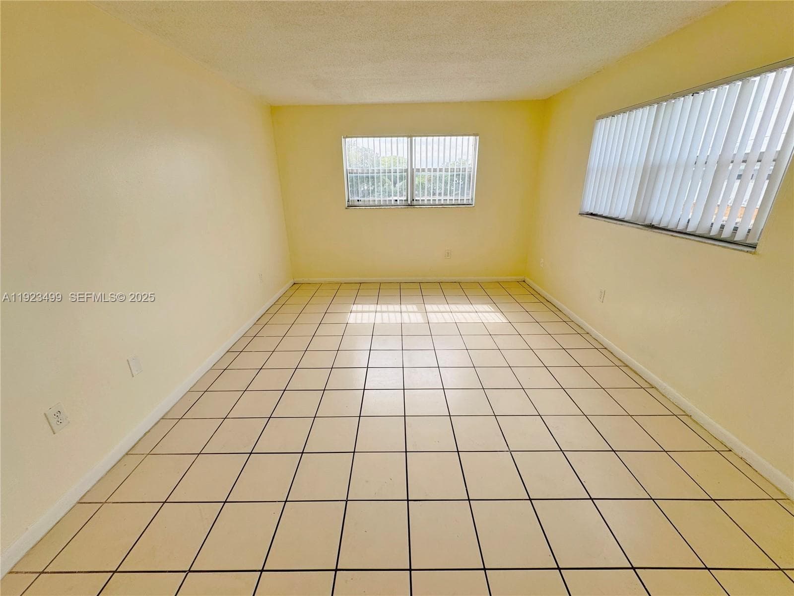 SUNSET HILLS I CONDO · #205 in Lauderdale Lakes - Photo 9