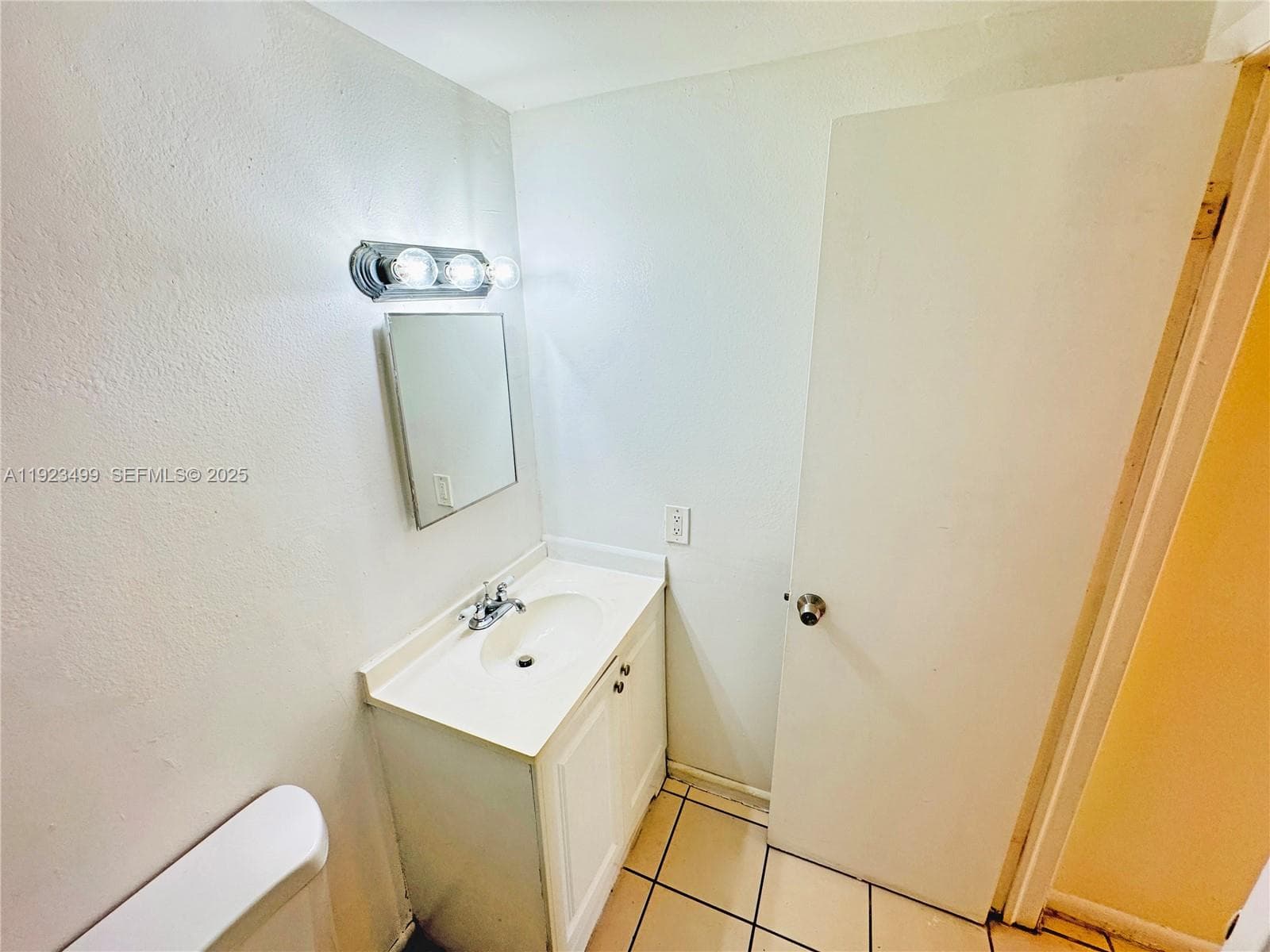 SUNSET HILLS I CONDO · #205 in Lauderdale Lakes - Photo 11