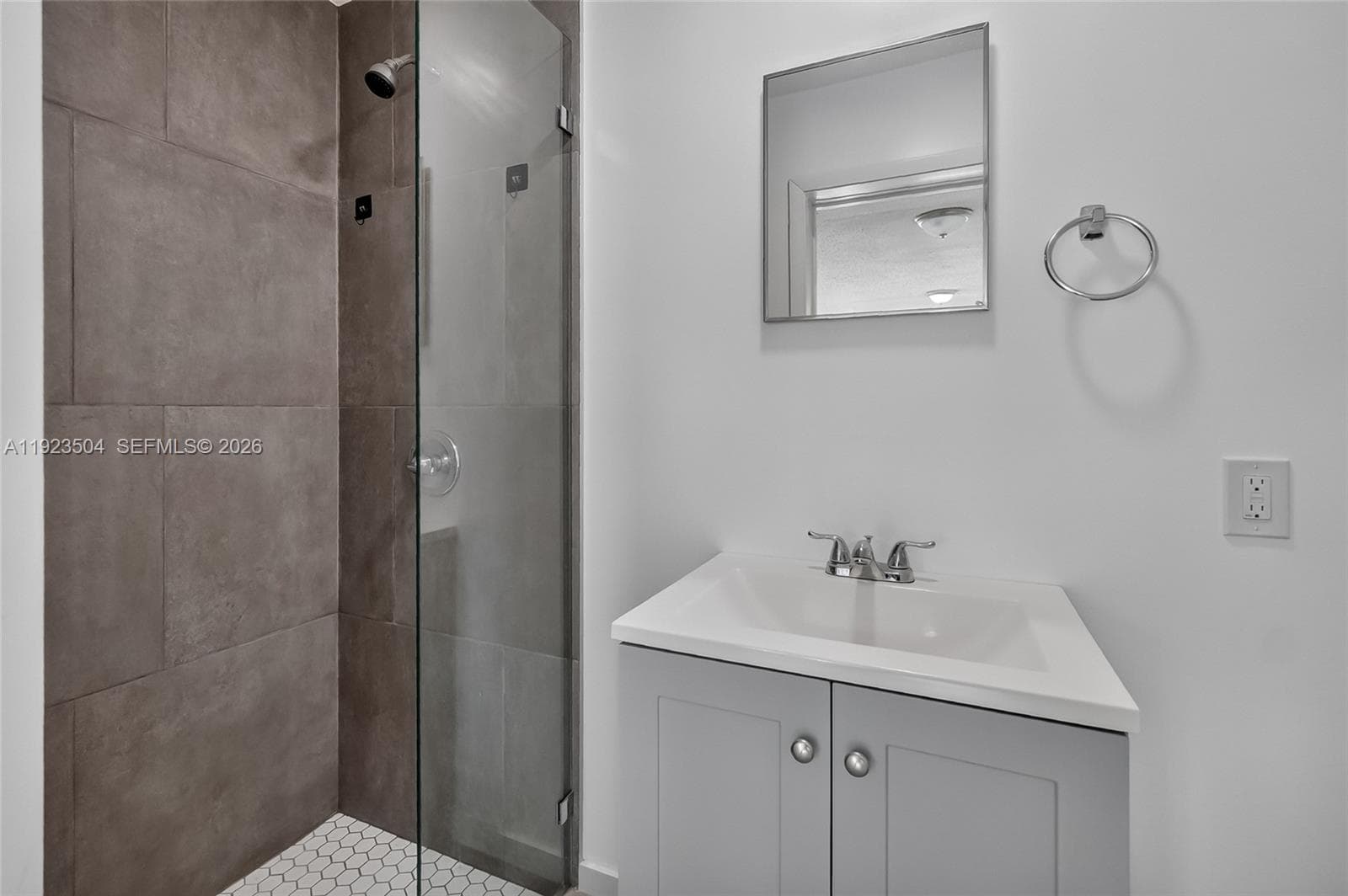 14801 Lincoln Blvd photo 15