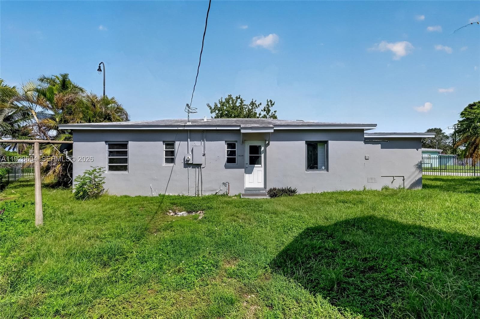 14801 Lincoln Blvd photo 8