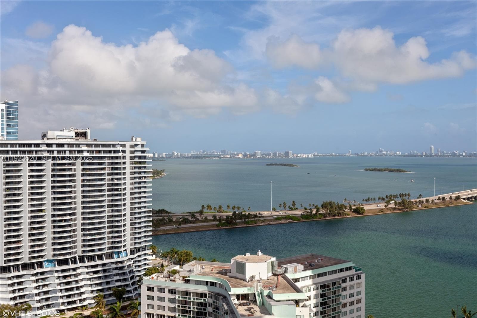 Paraiso District · #2406 in Miami - Photo 22