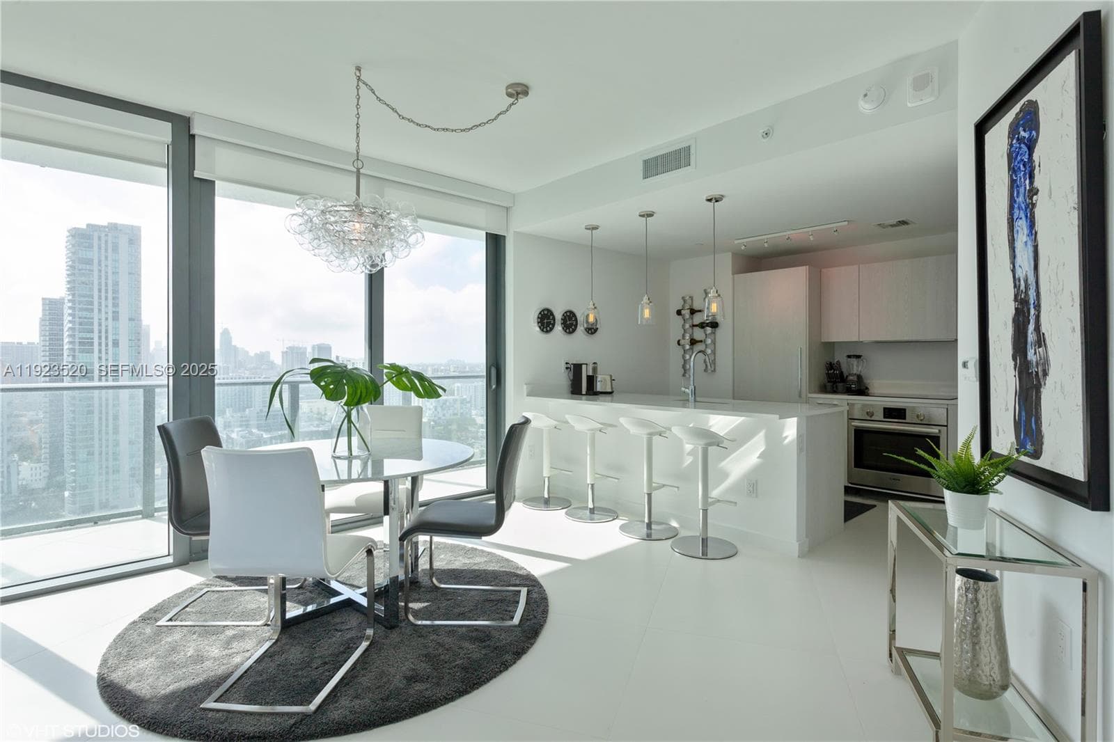 Paraiso District · #2406 in Miami - Photo 8