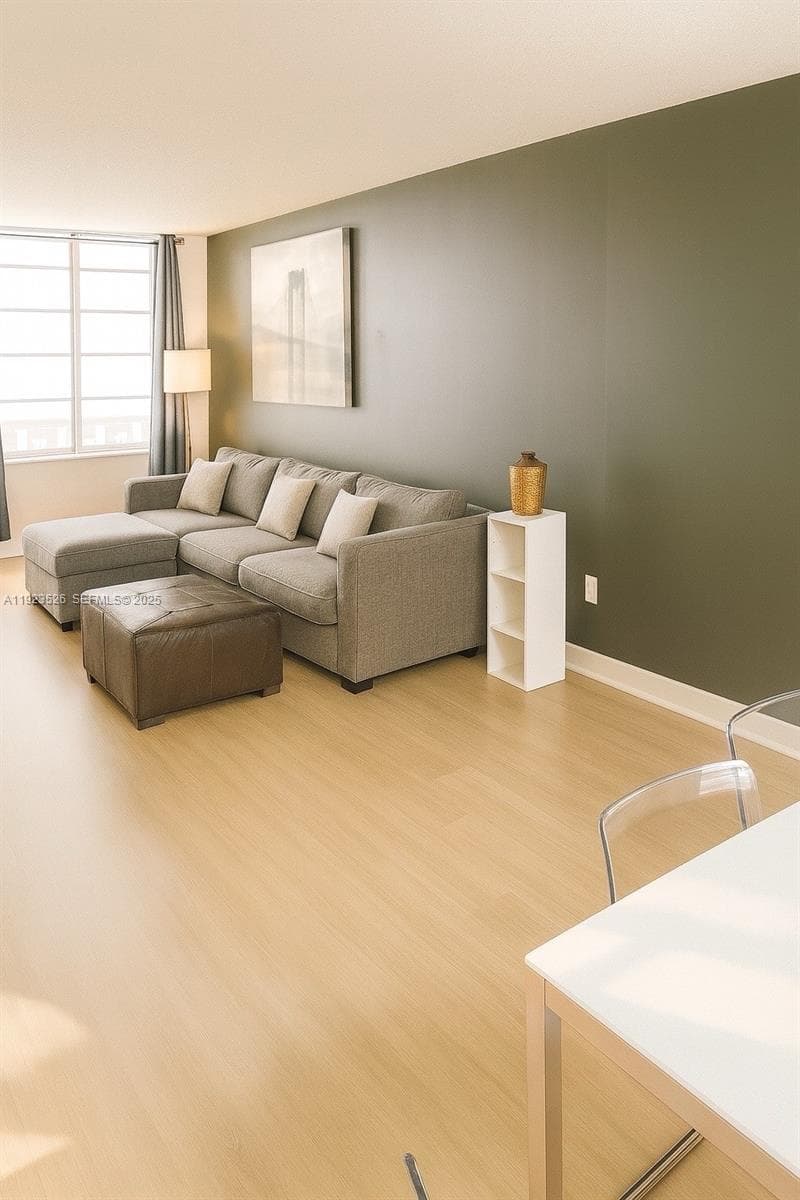 THE MERIDIAN CONDO · #502 in Miami Beach - Photo 10