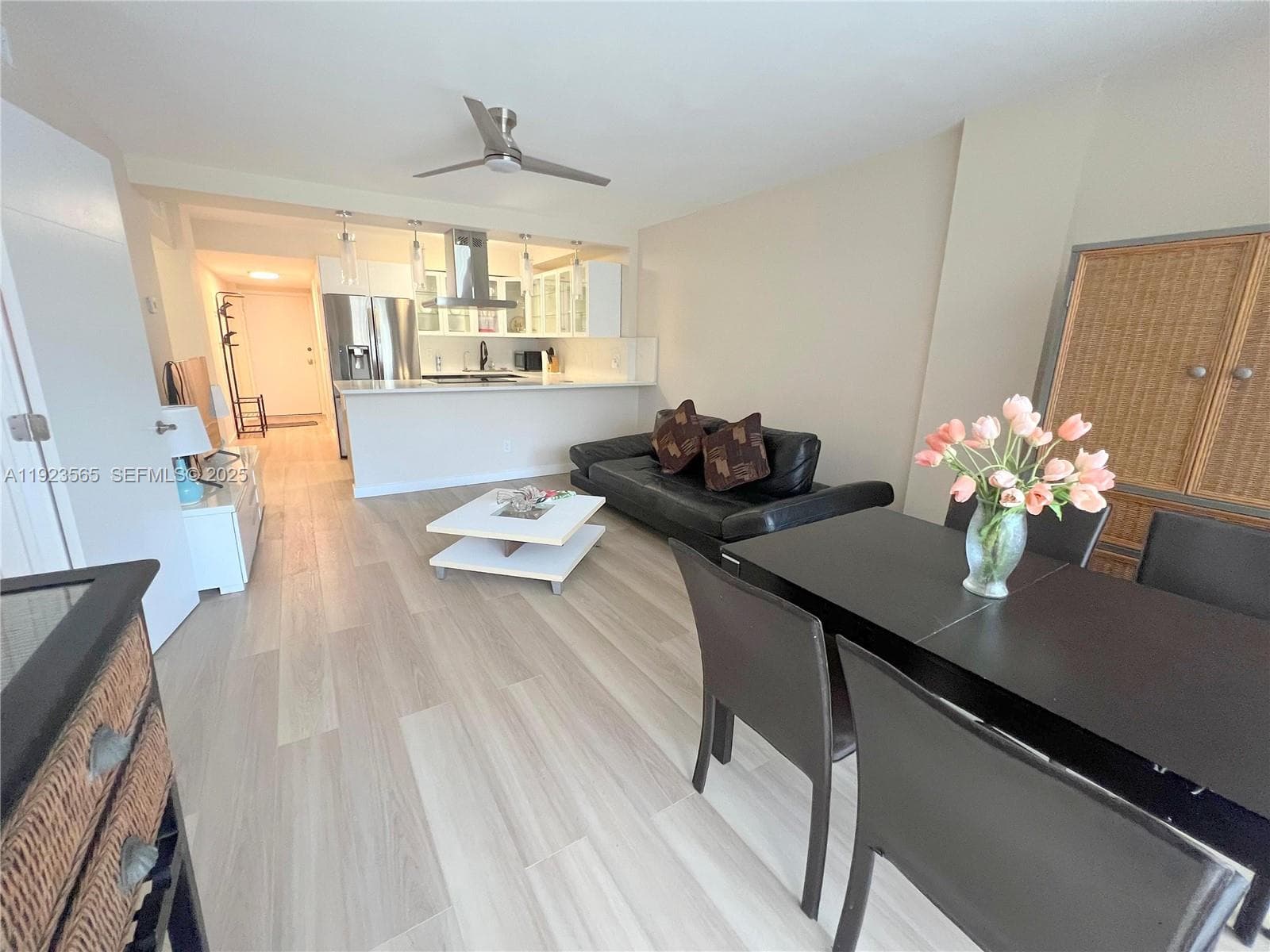 EASTERN SHORES WHITE HOUS · #104 in North Miami Beach - Photo 5