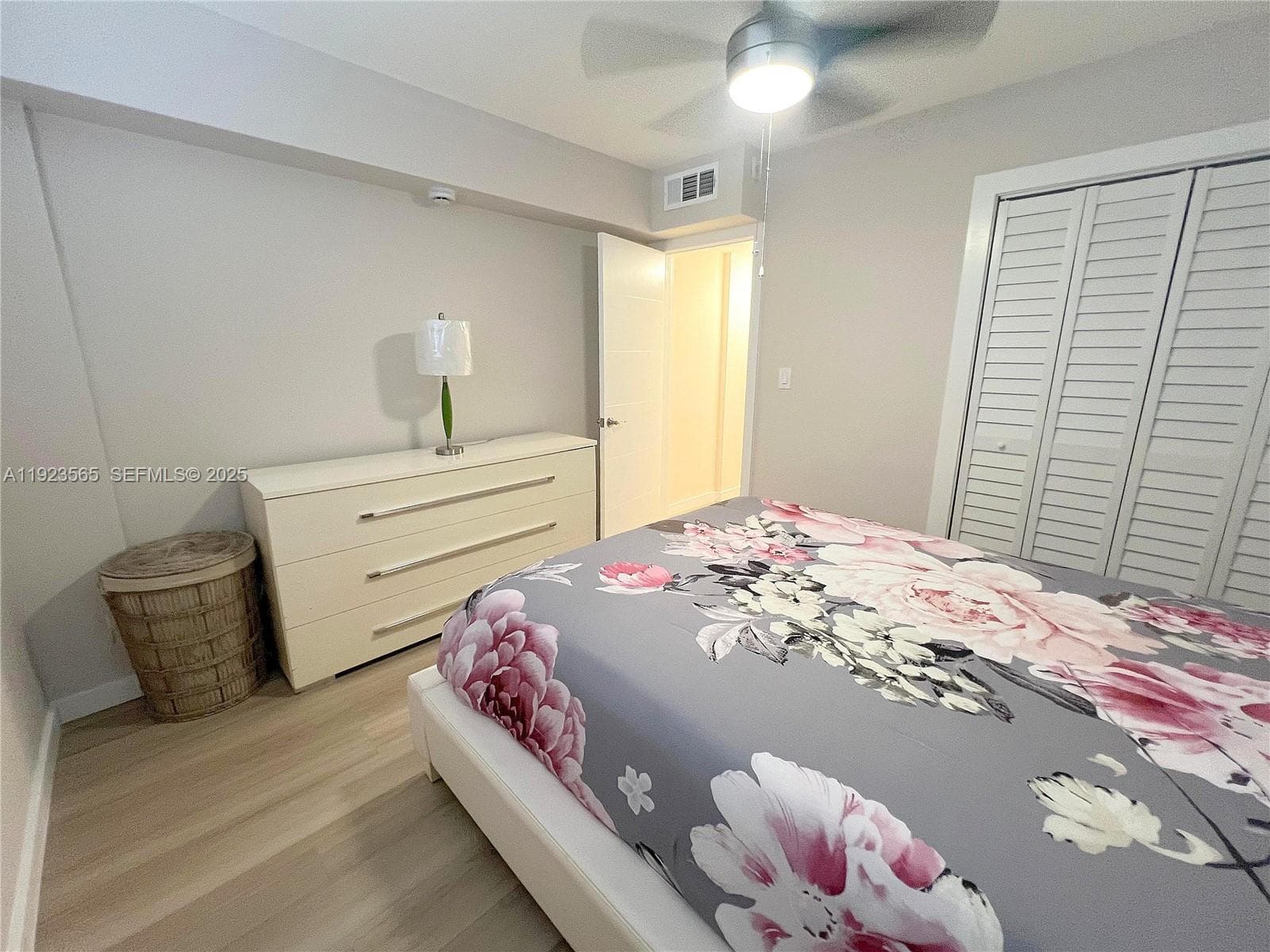 EASTERN SHORES WHITE HOUS · #104 in North Miami Beach - Photo 18