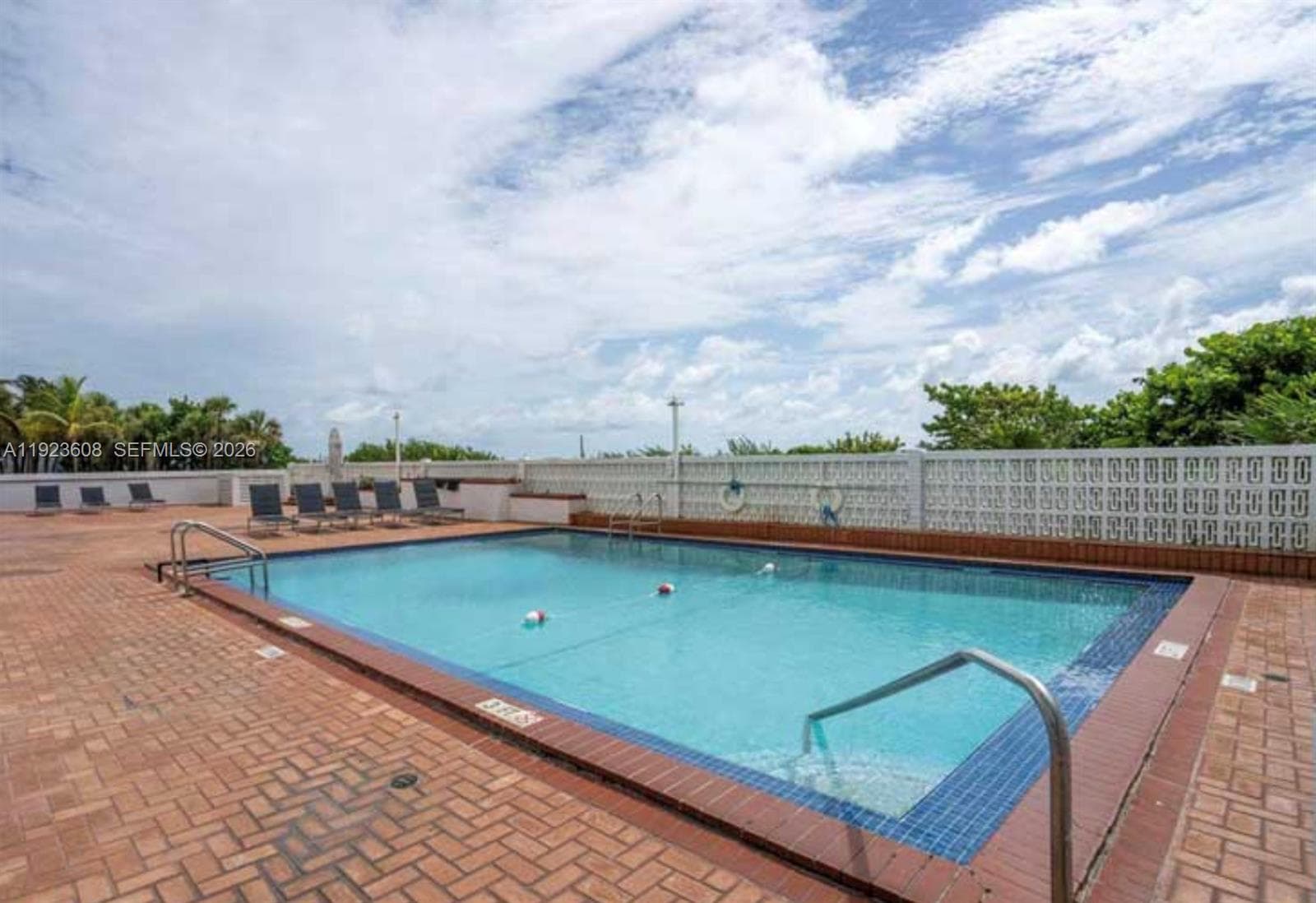 PORT ROYALE CONDO · #903 in Miami Beach - Photo 17