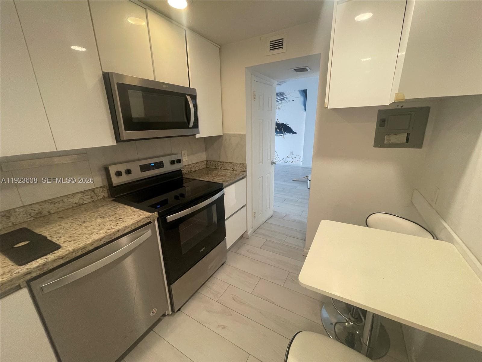 PORT ROYALE CONDO · #903 in Miami Beach - Photo 14