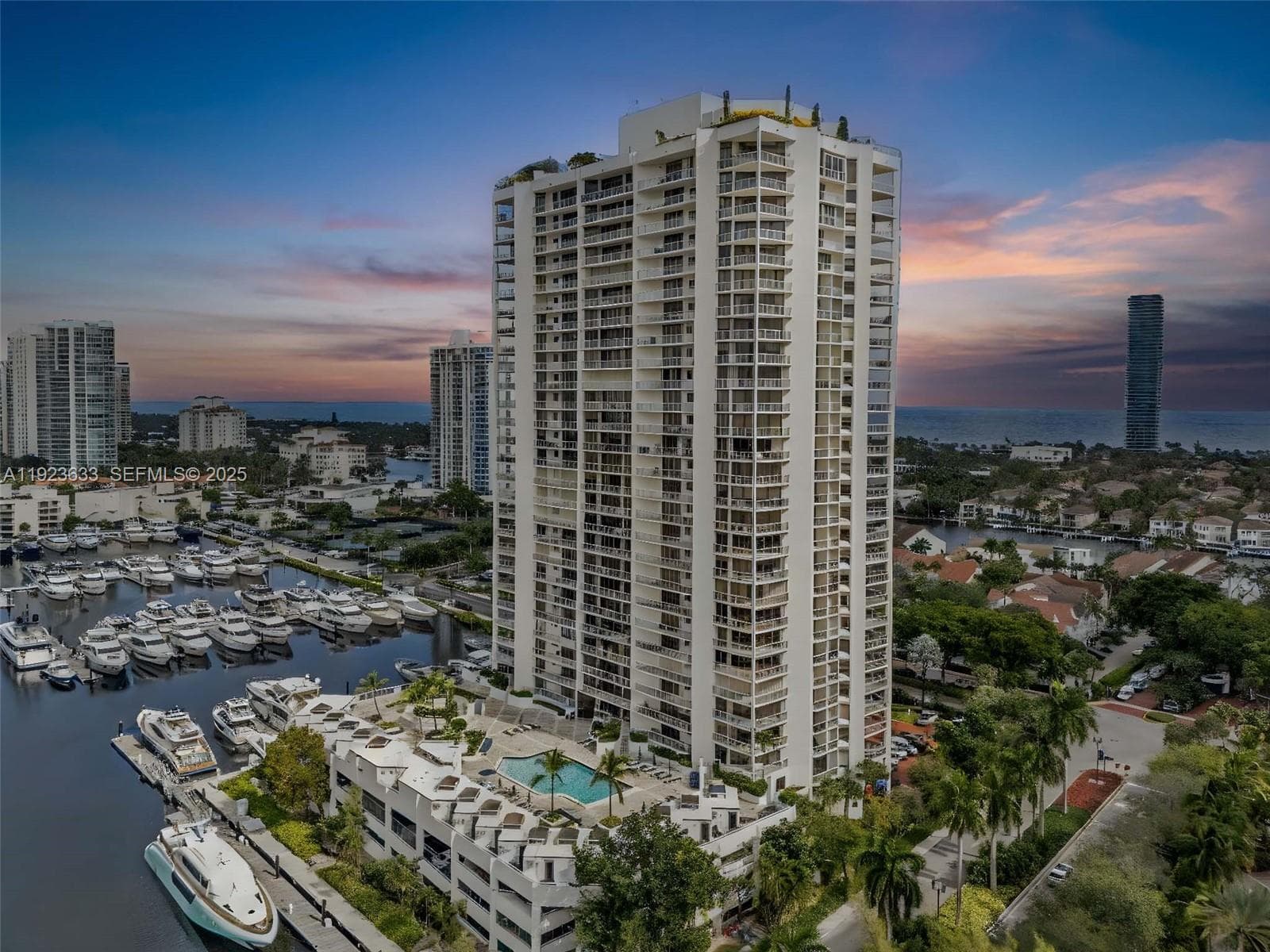 MARINA TOWER · #7D in Aventura - Photo 30