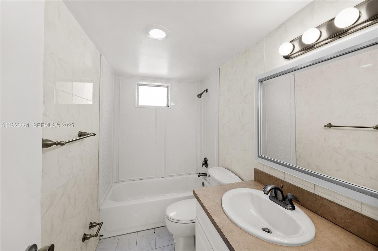 Eden Isles · #112 in North Miami Beach - Photo 19