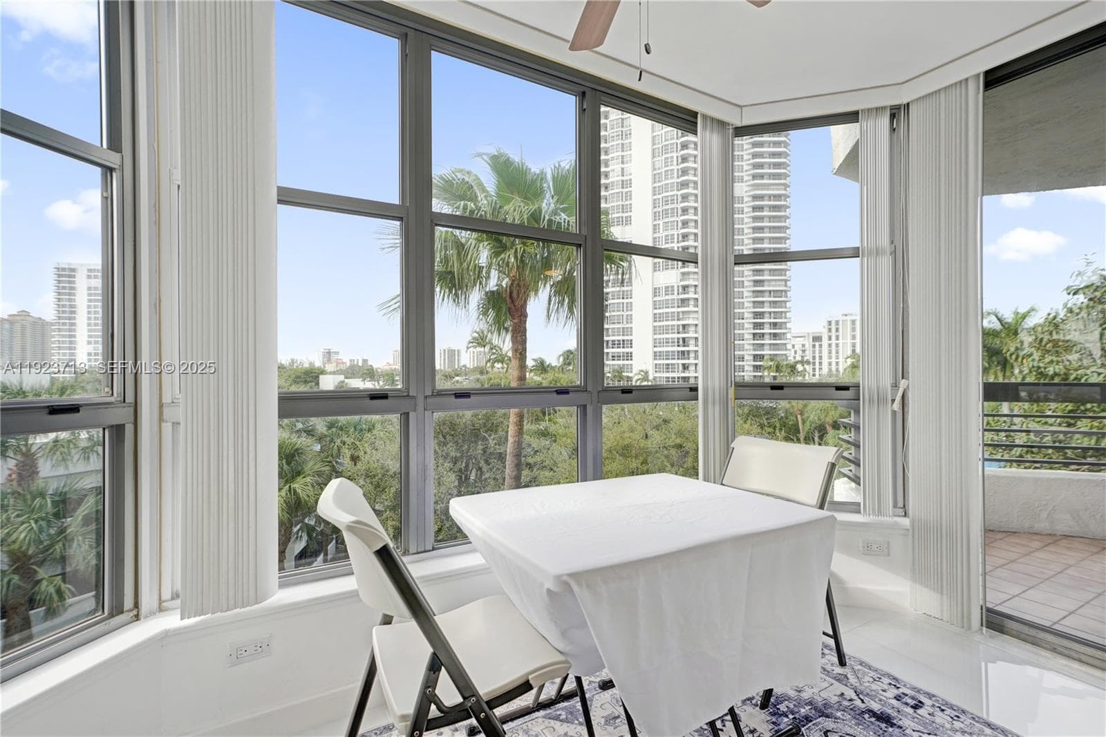 Mystic Pointe Tower 300 · #507 in Aventura - Photo 42