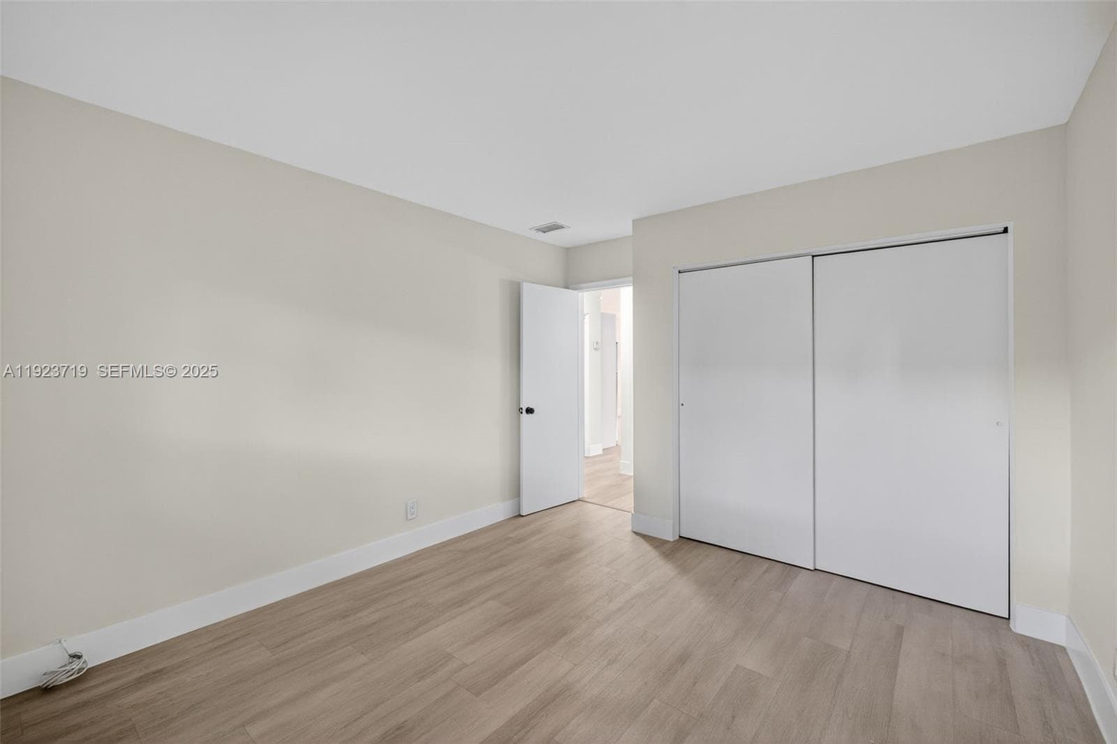615 Ne 26TH St · #8 in Wilton Manors - Photo 13