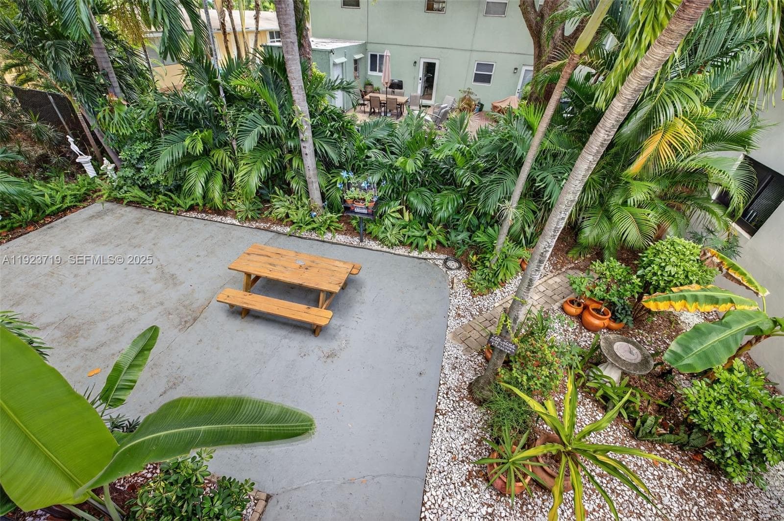 615 Ne 26TH St · #8 in Wilton Manors - Photo 17