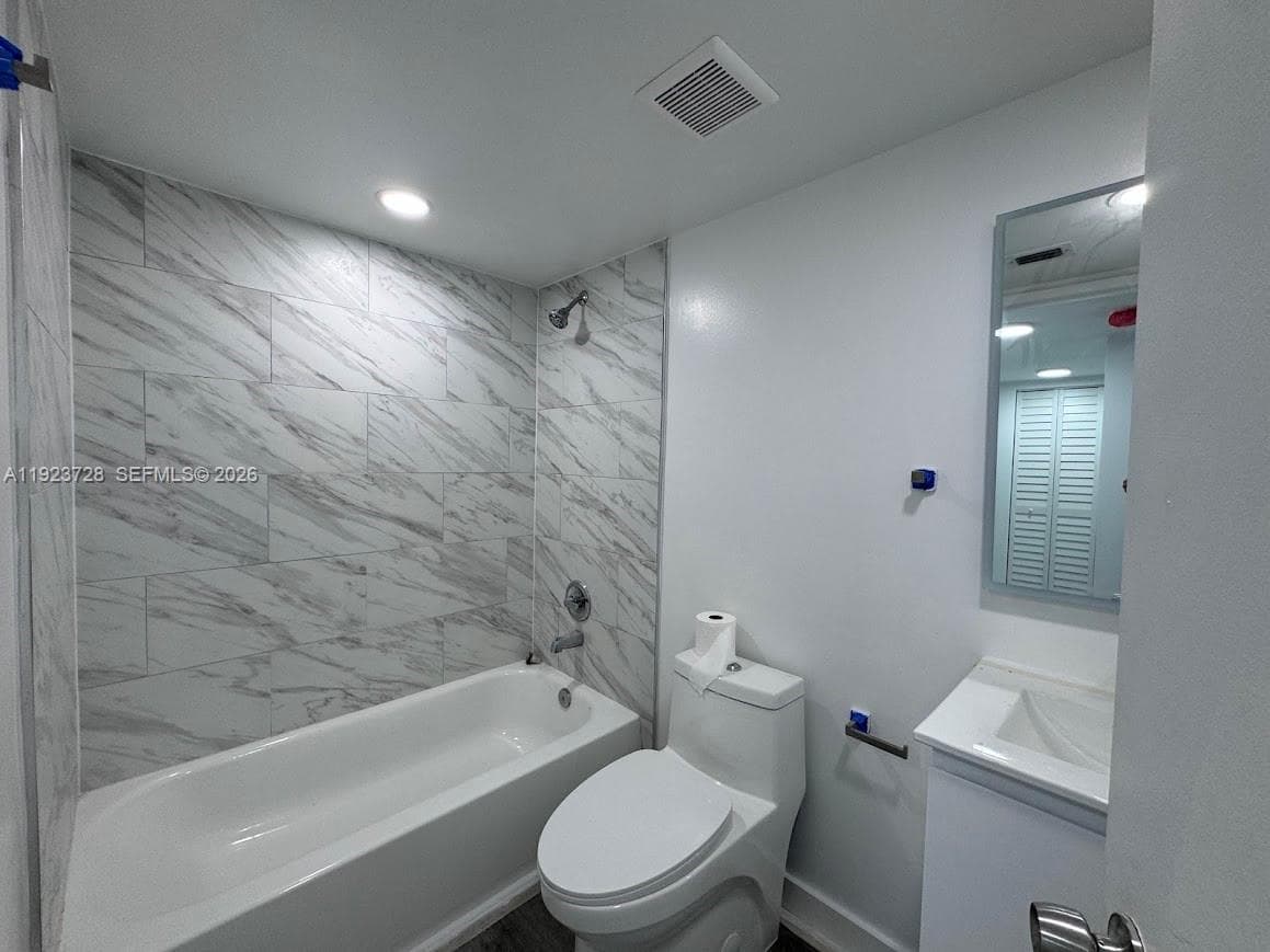MADISON DOWNTOWN CONDO · #W-2108 in Miami - Photo 4