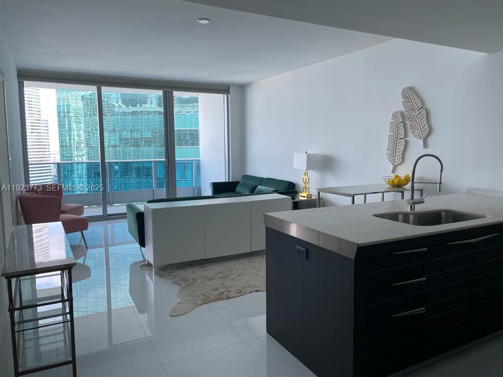 Epic West · #3309 in Miami - Photo 3