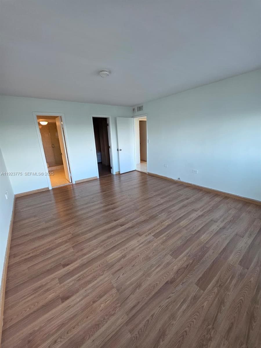BURLEIGH HOUSE CONDO · #725 in Miami Beach - Photo 14