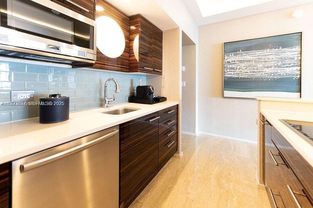 OCEAN RESORT RESIDENCES · #R204 in Fort Lauderdale - Photo 10