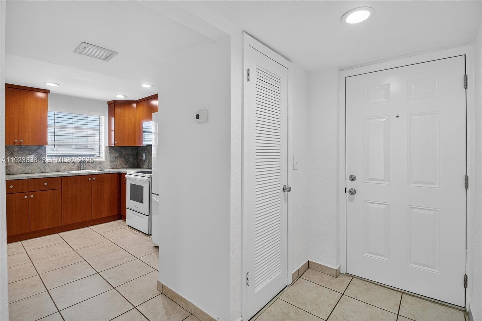 500 Ne 26th St · #4B in Miami - Photo 4
