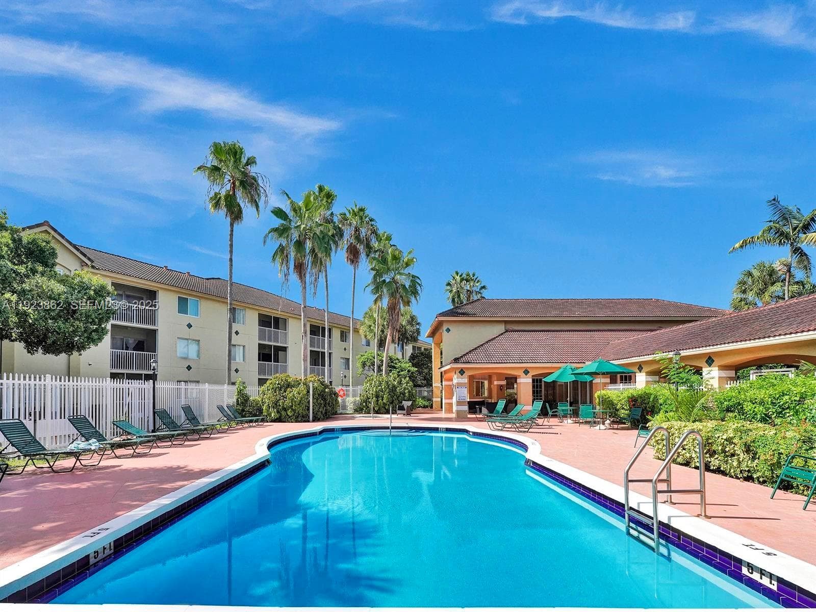 PINEHURST CLUB CONDO · #4-306 in Hollywood - Photo 36