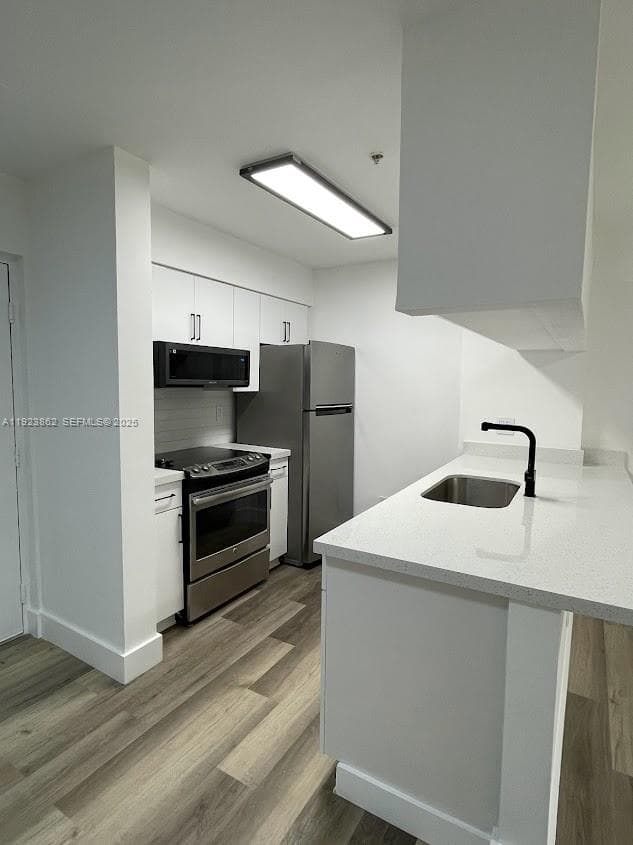 PINEHURST CLUB CONDO · #4-306 in Hollywood - Photo 4