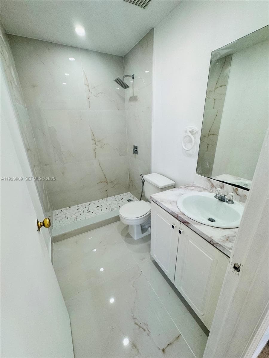 PASEO REAL CONDO · #208 in Miami - Photo 8
