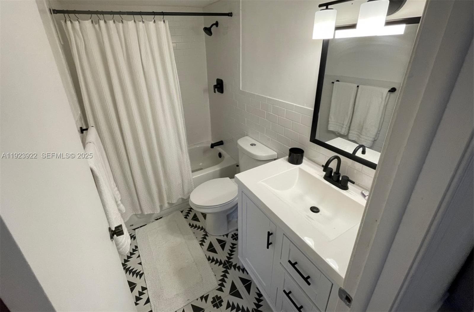 OCEAN BAY CLUB CONDO · #28 in Lauderdale By The Sea - Photo 12