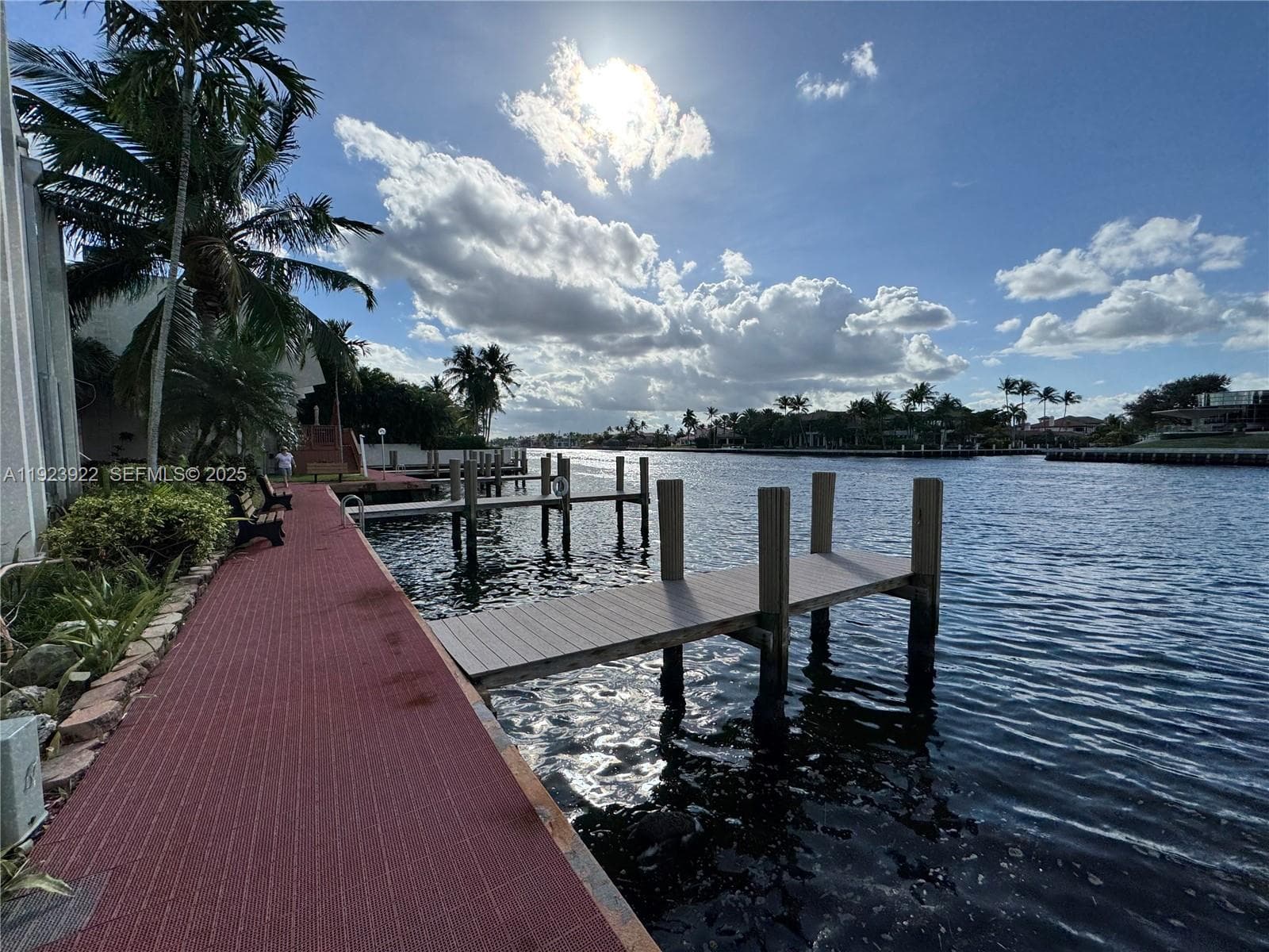 Community Dock for drop off and pick up