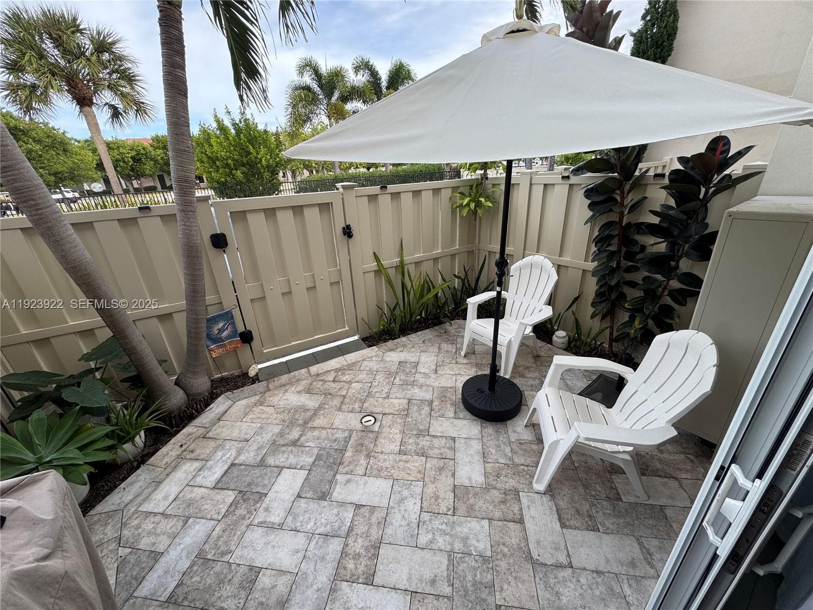 OCEAN BAY CLUB CONDO · #28 in Lauderdale By The Sea - Photo 15