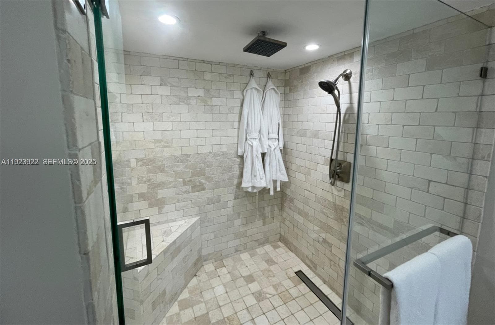 OCEAN BAY CLUB CONDO · #28 in Lauderdale By The Sea - Photo 8