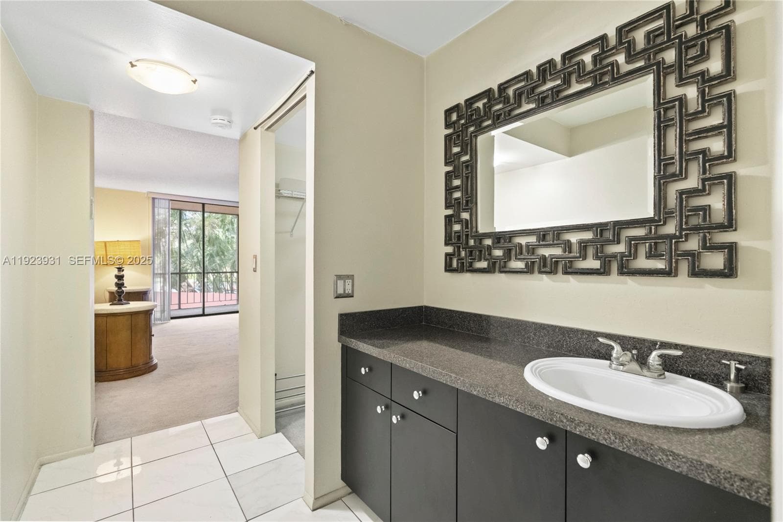 EMERALD HILLS · #206 in Hollywood - Photo 13