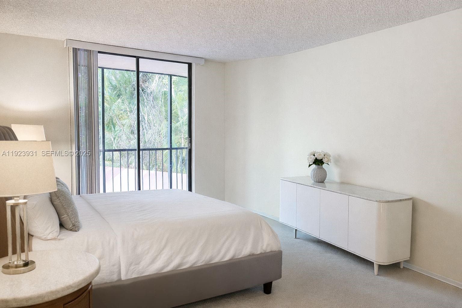 EMERALD HILLS · #206 in Hollywood - Photo 12