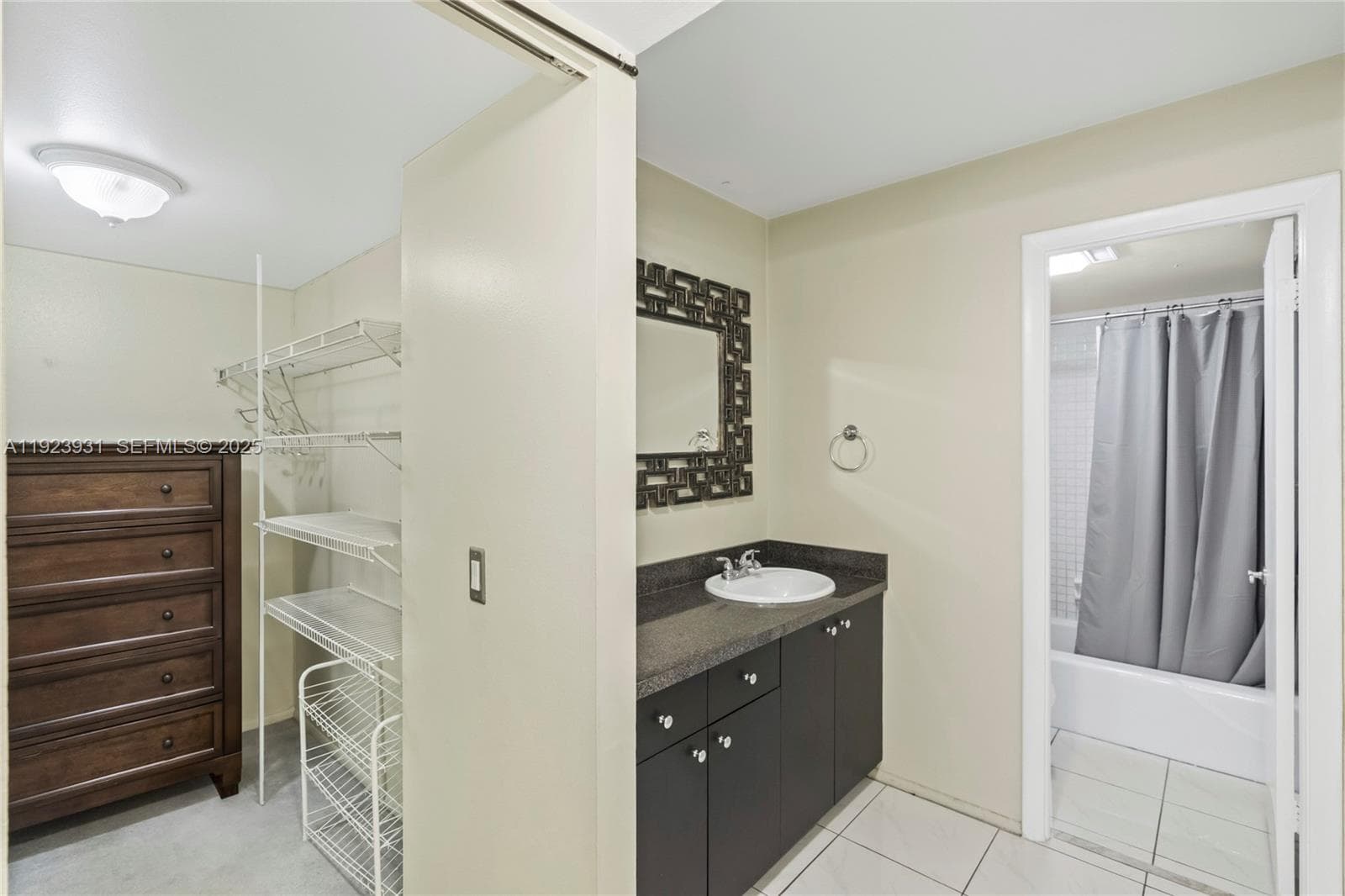 EMERALD HILLS · #206 in Hollywood - Photo 15