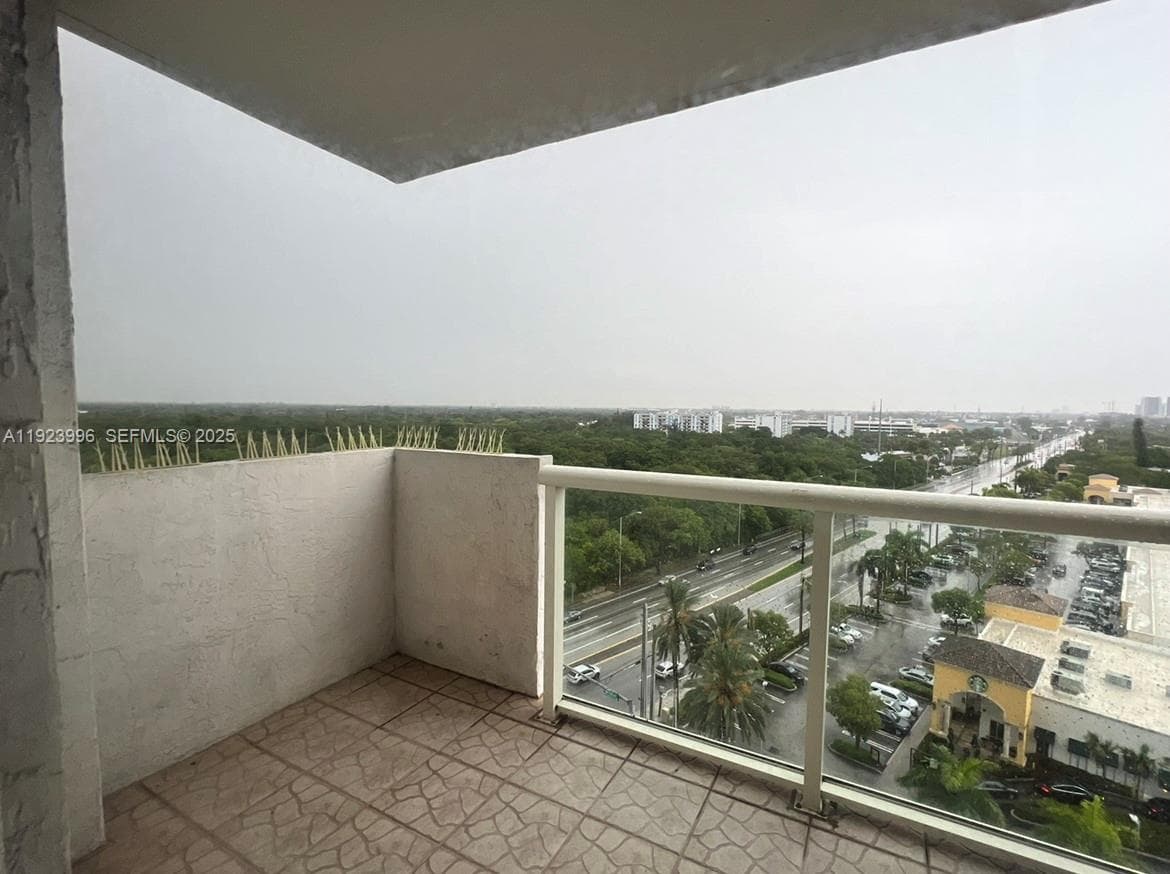 SAILBOAT CAY CONDO · #1205 in North Miami - Photo 12
