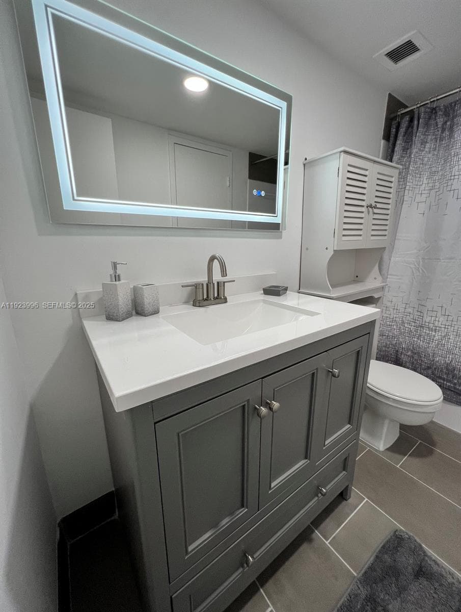 SAILBOAT CAY CONDO · #1205 in North Miami - Photo 29