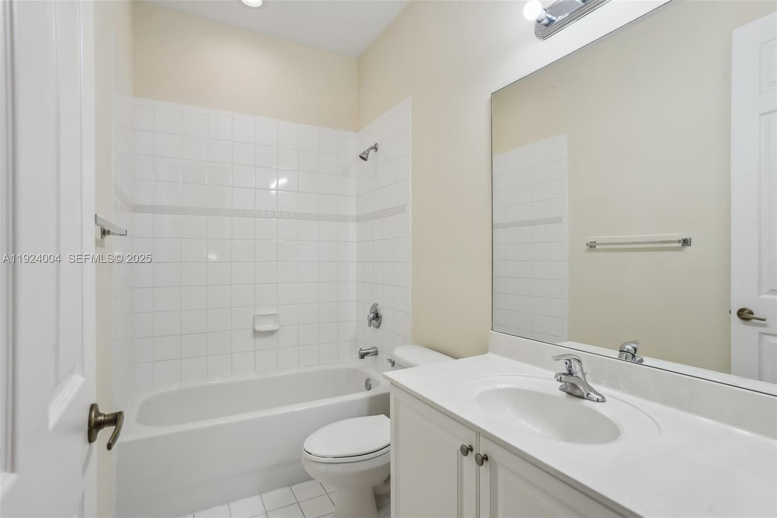 Tuscan Villas · #1002 in Tamarac - Photo 16