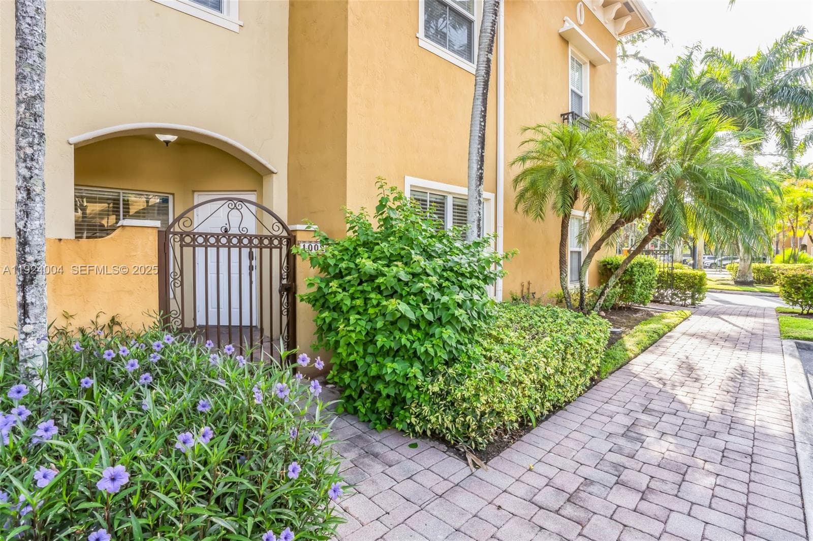 Tuscan Villas · #1002 in Tamarac - Photo 21