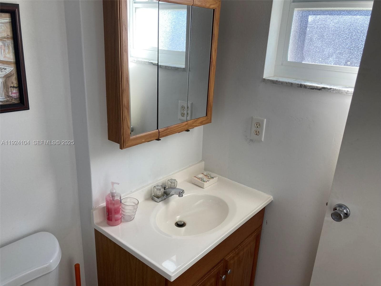 Beverly Hills Condo · #N117 in Hollywood - Photo 49