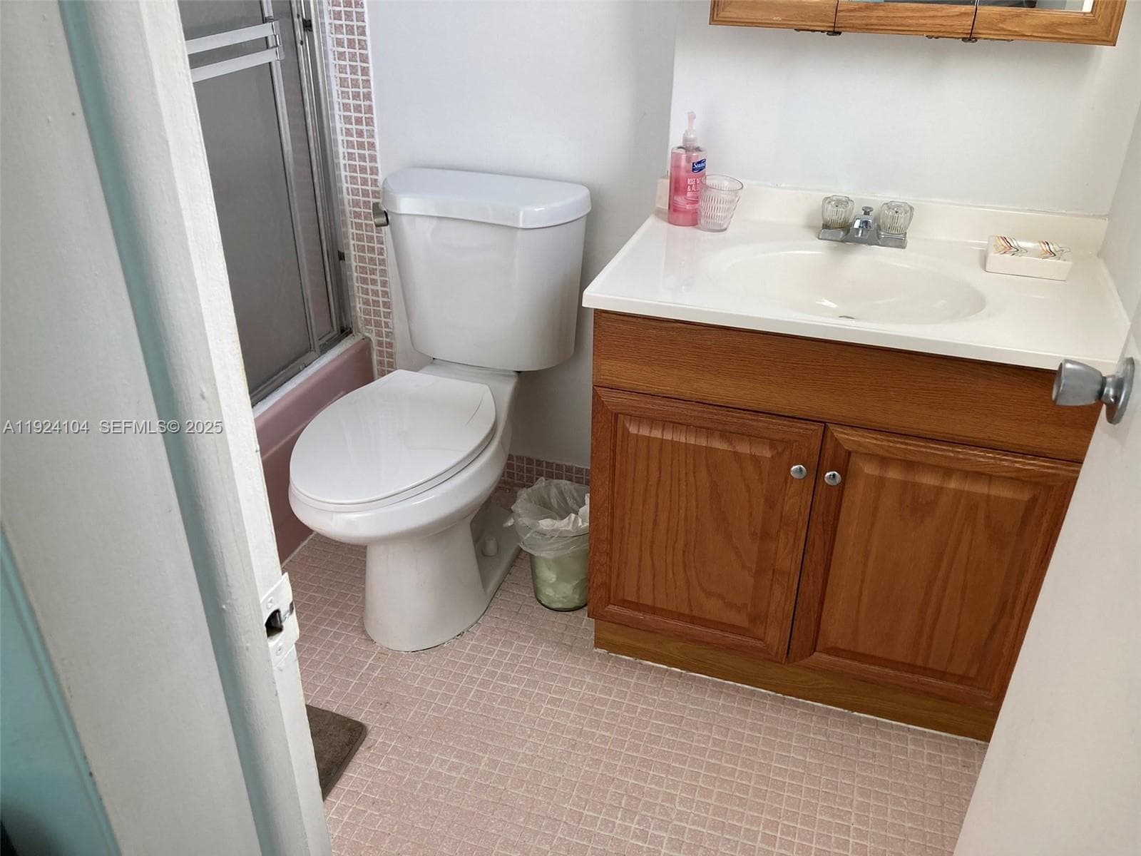 Beverly Hills Condo · #N117 in Hollywood - Photo 48