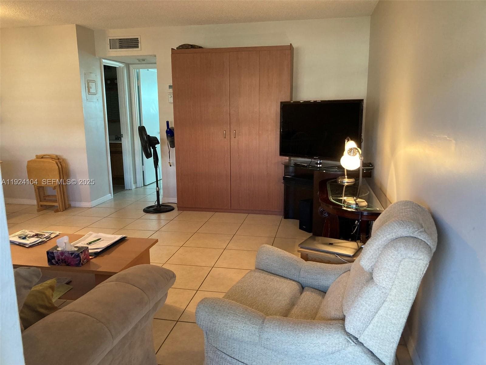 Beverly Hills Condo · #N117 in Hollywood - Photo 21