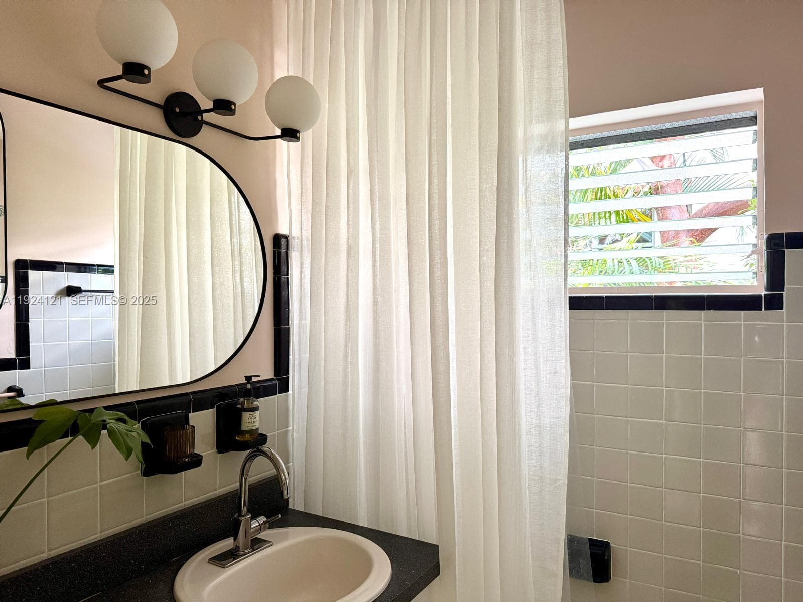 PARK SQUARE CONDO · #8-1127 in Miami Beach - Photo 11