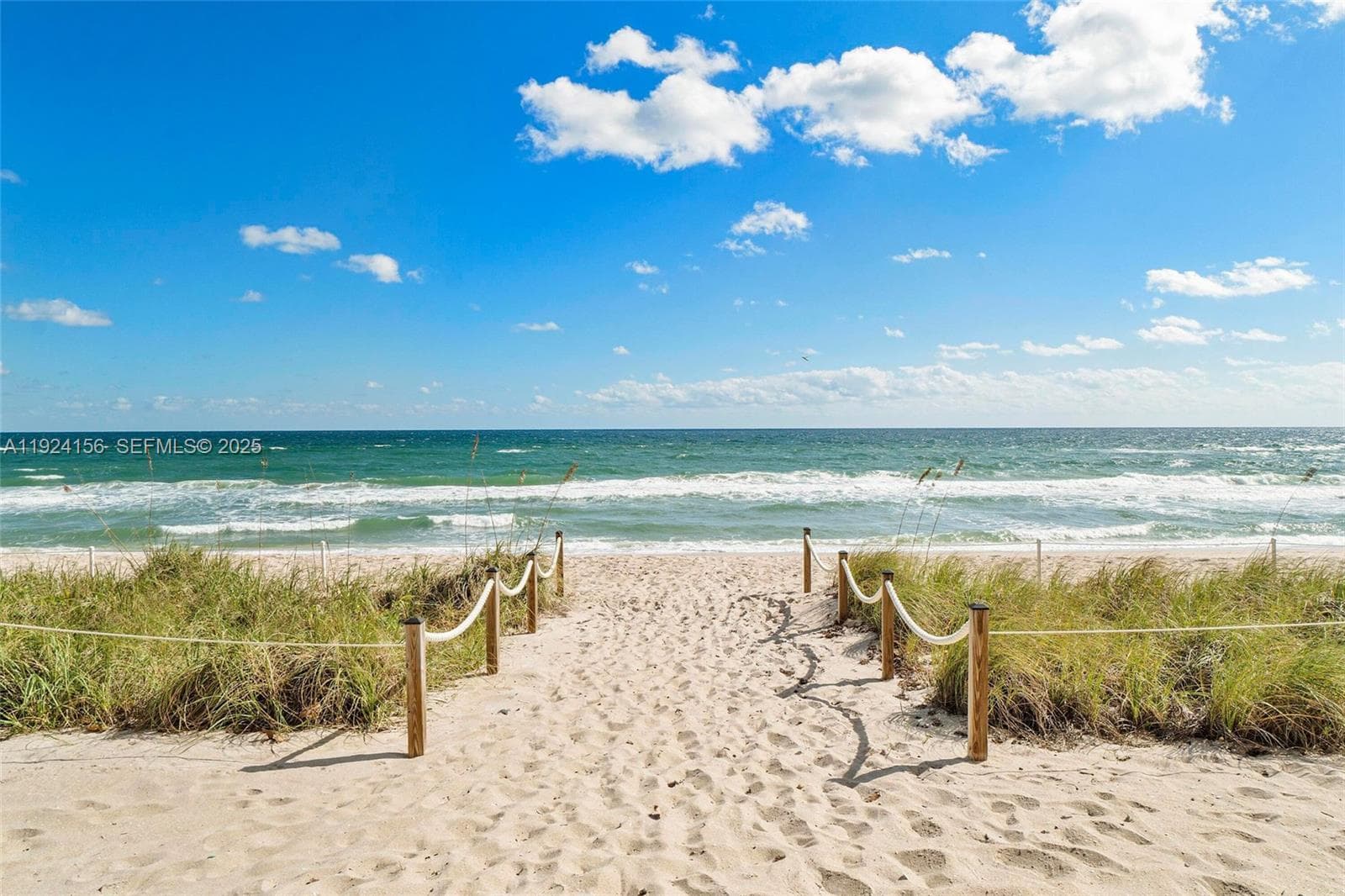HILLSBORO LE BARON CONDO · #706W in Hillsboro Beach - Photo 22