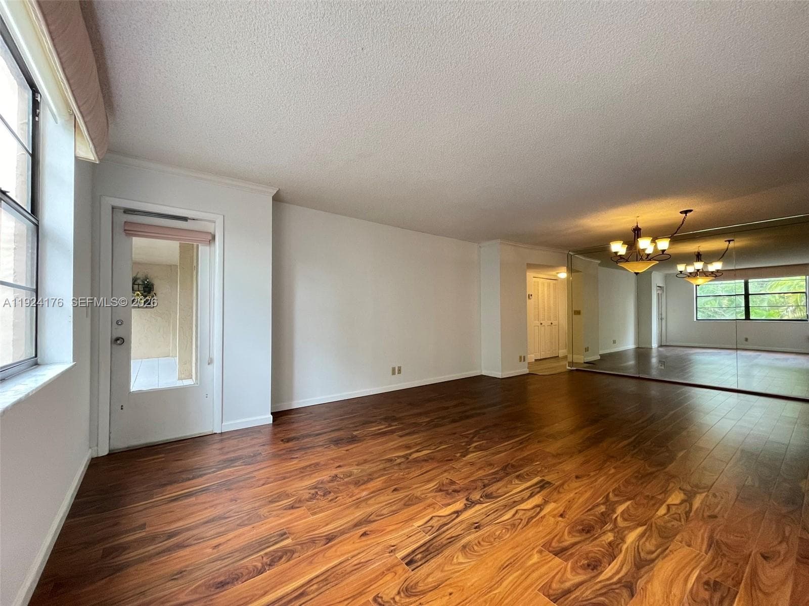 EMERALD HILLS C C APTS CO · #308 in Hollywood - Photo 5